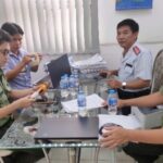 Không sản xuất, nhập khẩu, kinh doanh, sử dụng micro không dây có tần số hoạt động không đúng quy định