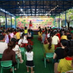 Ấm áp chương trình “Trung thu cho em”